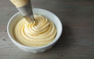 Crema pastelera, un clásico de la repostería